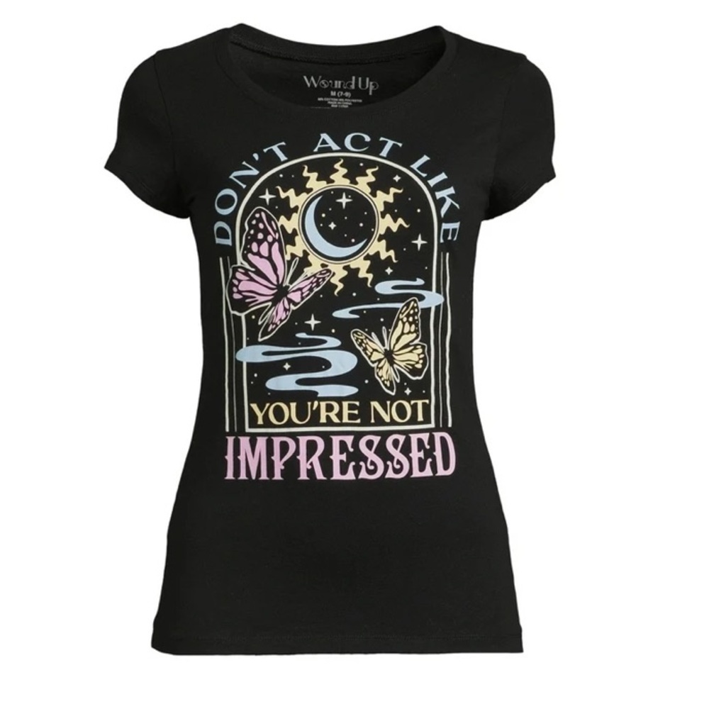 Wound Up graphic tee Dont Act Like You’re not impressed Woman Juniors